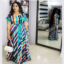 Lifestyle et bonne humeur 10 jolies robes en pagne parfaites sur des modèles wax si. Soldes Model Robe Pagne Longue Africaine En Stock
