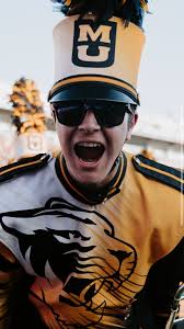 Game 1 ✅, 🎥: @smohlermedia, @shot.bysal , #band140 #mizzoufootball