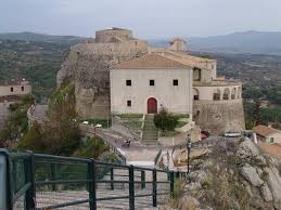 Il favoloso borgo di Muro Lucano (PZ)