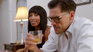 Com·pli·cat·ed (2021)