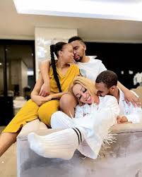 In another dimension, the villainous scientist duke of zill, with the help of his mechanical, geometric army, takes over the land of oriana, prompting felix the cat to save its princess and restore order once again. Tebogo Lerole Speaks Out After Hearing Ex Girlfriend Khanyi Mbau Is Getting Married Sa411
