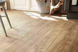 Decking can be anti slip surface and flat surface. Perbedaan Antara Lantai Vinyl Dan Lantai Parket Tunjuk Material