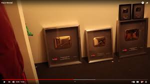 Don't want to ruin the mystery? So I Was Watching Howtobasic Face Reveal Video From 2 Years Ago And I Noticed He Has 2 Og Gold Play Buttons So Maybe They Would Work Out A Deal R Jacksucksatlife