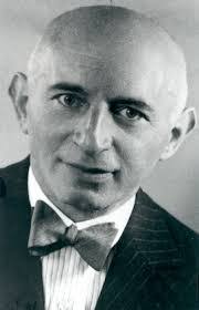 April Goldsmith's Instagram, Twitter & Facebook