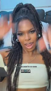 have you sent the text yettt?, #sendthistoyourcrush #oulalala #islandpop  #popsongs #cutesong #lovesongslyrics #newbop #marriednow