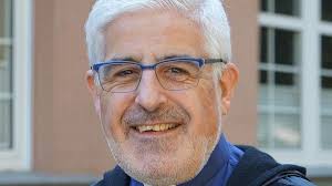 Domkapitular Teller in der Kapitelsmesse am Gedenktag der Heiligen  Schutzengel