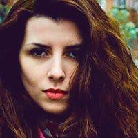 Larissa Berg (laridesign2009)