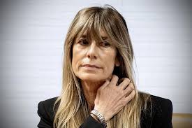 Begoña Gómez se opone a ser juzgada por un jurado popular y denuncia que  Peinado la investiga sólo "por ser cónyuge del presidente del Gobierno" |  España
