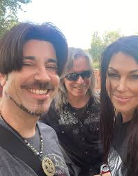 Happy Birthday to this beauty, Karen Claypool! 🥳 Blessed to sing together  in Brigade and DRA; in fact, ever since 2011!