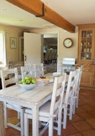 White Farmhouse Table And Chairs White Farmhouse Table White Distressed Furniture Farmhouse Style Chairs
