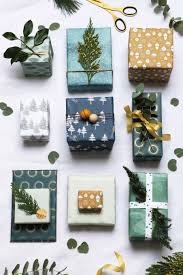 Kerstcadeaus Inpakken Met Groen Doe Je Zo Vtwonen Kerstcadeaus Kerstcadeautjes Inpakken Kerst Pakjes