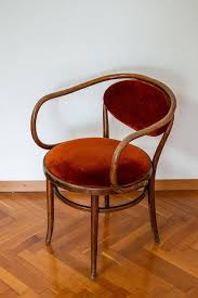 Thonet Bentwood Chairs Made In Yugoslavia Mid Century Chairs 70 S Wooden Chairs Vintage Thonet Chair No 209 Bentwood Chairs Chair Wooden Chair