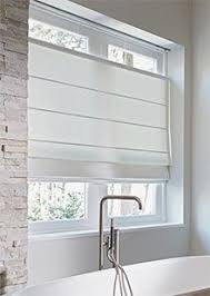 roman shades zonwering luxaflex badkamer raamdecoratie window treatment gordijnen