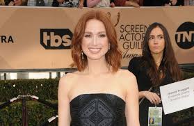 Bank holding company, commerce bancshares was founded by ellie's ancestors. Ellie Kemper Ist Schwanger
