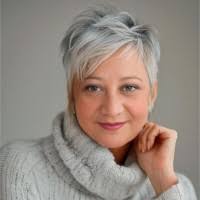 30+ perfiles de «Marcia Molina»