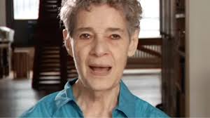 Estranged identical twins ended up living the exact same life despite being  separated at birth