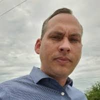 Bruce Barcus's Instagram, Twitter & Facebook