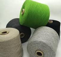 RACCOON YARN Knitting 30%Raccoon 20%wool 15% Dehaired Rabbit 15%viscose  20%nylon 31COLORS