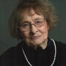 Grace Larkin's Instagram, Twitter & Facebook