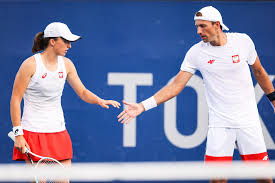 Ostatnie dwie piłki wygrała jednak iga i to ona przechodzi do kolejnej rundy. Kdteftgspluhxm