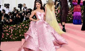 Alia bhatt (born 15 march 1993) is an actress and singer of indian origin and british citizenship, who works in hindi films. 15 Hottest Women In The Indian Entertainment Circuit 2021