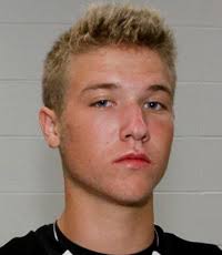 Aaron Holderness, Beggs football