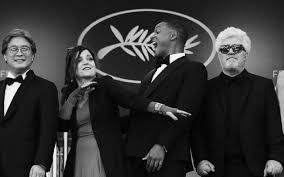 Résultat de recherche d'images pour "palmares cannes 2017"