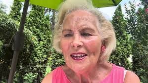 Agnes Phipps's Instagram, Twitter & Facebook