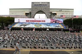 Angkatan tentera darat malaysia (tdm) panji kepada kedaulatan dan kemerdekaan negara. Bernama Penyertaan Atm Pada Hari Kebangsaan 2019 Signifikan