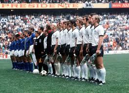 Gratuitement regarder tous les scores de foot en direct live des matchs de foot dans le. Allemagne Italie 1970 Vraiment Le Match Du Siecle Euro 2016 Quarts Allemagne Italie 2 Juillet 2016 Sofoot Com
