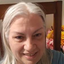 Ideas for flagpole landscaping in full sun