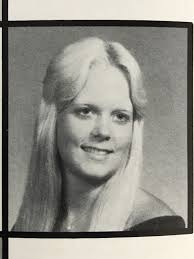 Happy birthday, Janet Enjoy your day 🎂🎂🍾🍾🍾￼