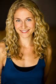 Andrea Runge's Instagram, Twitter & Facebook