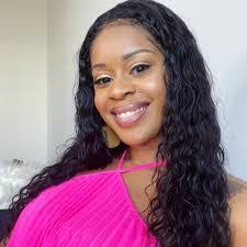 Sasha Rosa's Instagram, Twitter & Facebook