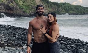 See more ideas about seth rollins, seth, seth freakin rollins. Wwe Becky Lynch Seth Rollins Online