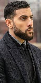 Is the lead actor in the FBI TV series handsome?