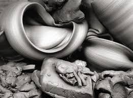 Tanta pace, serenità, denaro , e rispetto a tutti voi. Exhibition Chris Curreri Visual Poems Of Discarded Clay At Gardiner Museum Cfile Contemporary Ceramic Art Design