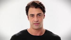 Show tv ekranlarında yayınlanan ne münasebet dizisinde rolünde oynayan sarp levendoğlu ile ilgili tüm merak ettikleriniz için tıklayın! Sarp Levendoglu Kimdir Nereli Kac Yasinda Dizileri