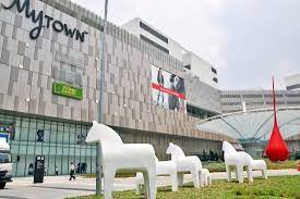 Shopping mall developed by my town games ltd is listed under category educational 3.9/5 average rating on google play by 439 users). Mytown Shopping Centre Drop Off Point Picture Of Mytown Shopping Centre Kuala Lumpur Tripadvisor