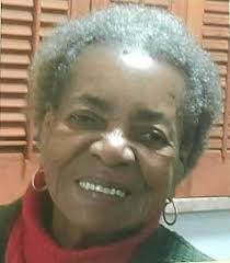 Carolyn Randle's Instagram, Twitter & Facebook