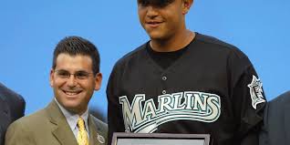 Midl dehydration, vasopressin and the kidney:animal and human studies. David Samson Reveals Full Miguel Cabrera Trade Negotiations From 2007 Fish Stripes