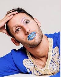 Unicorn: The Memoir of a Muslim Drag Queen: Al-Kadhi, Amrou: 9780008306069:  Amazon.com: Books