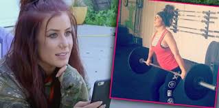 Fans of teen mom's chelsea houska have expressed concern over the reality star's dramatic weight loss. Chelsea Houska Explains Weight Loss Plan After Giving Birth