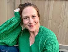 Gardening and Gardens: Iris