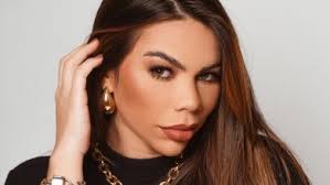 Dra. Eva Borges devolve autoestima com laser e acolhimento