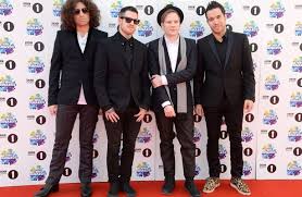 Finkl & sons in chicago, illinois. Pete Wentz And Girlfriend Meagan Camper Welcome Son Saint Lazslo Into The World Irish Mirror Online