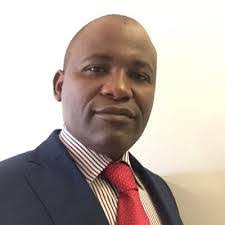 Muna Daud's Instagram, Twitter & Facebook