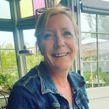 How to Gain Experience When Changing Careers: Tips and Examples