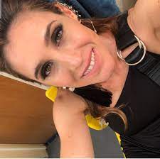 Soledad por primera vez en la próspero molina vacía la cantante festejó 25 años de una noche histórica con un vivo de instagram. Facebook