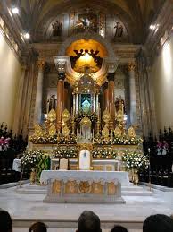 Interior De La Catedtal Basilica De San Juan De Los Lagos Jalisco Iglesia Jalisco Capilla